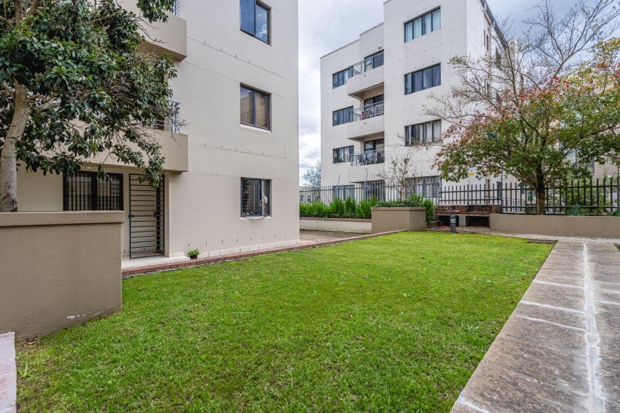 1 Bedroom Property for Sale in La Colline Western Cape